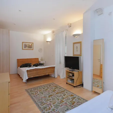 Ferienhaus Drmate Milicica Vi *