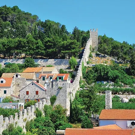 Amazing In Hvar With Kitchen Holiday home *