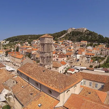 Amazing In Hvar With Kitchen Holiday home *