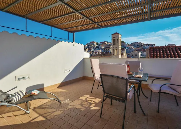 Drmate Milicica Vi Hvar Town